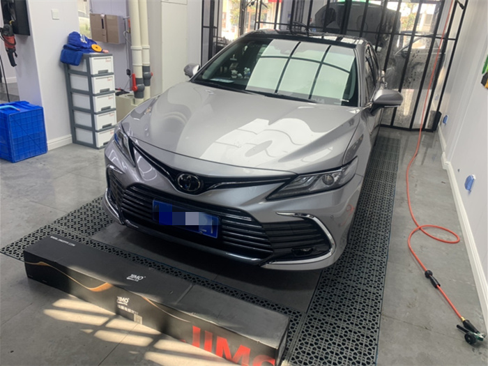 豐田凱美瑞隱形車衣施工案例
