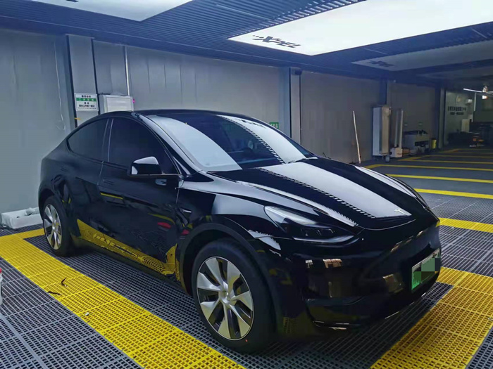 Model Y隱形車衣施工案例