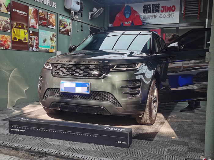 路虎-極光隱形車(chē)衣施工案例
